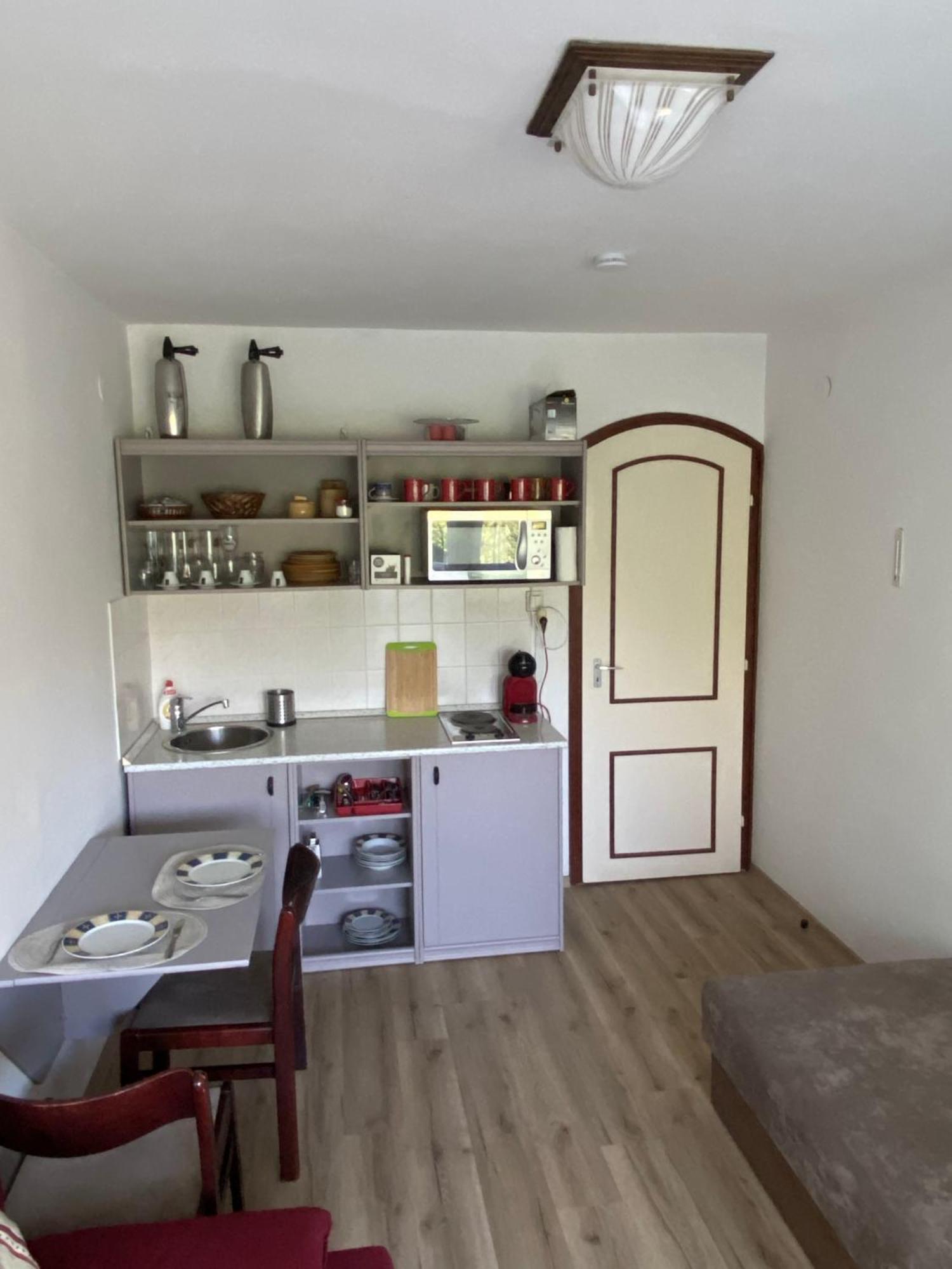 Veronika Apartman Balatongyörök Exteriör bild